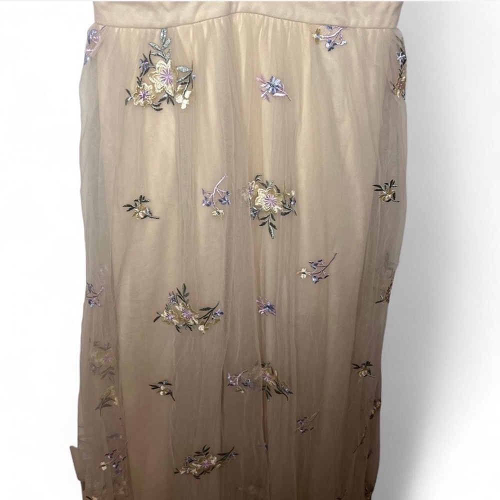 Lulus Cream Floral Embroidered Maxi Dress – Size M, Elegant Formal Gown - Picture 5 of 8